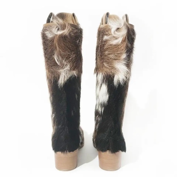 Chanel pony hair boots - Picture 2 of 8